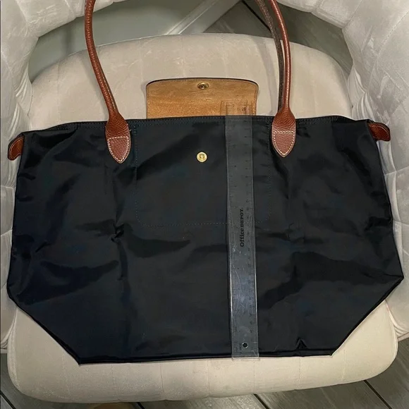 Large Black Longchamp Tote Bag - Picture 15 of 16